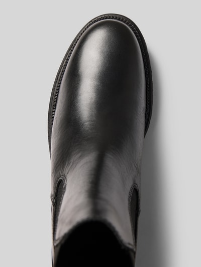 Produktfoto, Chelsea Boots aus echt rundleer van Tamaris met look: effen, rond, platte hak, logodetail, treklusje, profielzool, genarfd leer, materiaal: echt rundleer