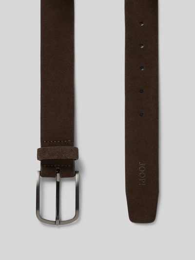 Productfoto, Gürtel mit Dornschließe van JOOP! Collection in donkerbruin kalfsleer, 3 cm breed, klassiek design met zilverkleurige gesp.