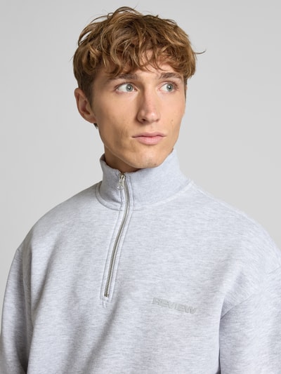 REVIEW Sweatshirt mit Stehkragen und Reißverschluss Hellgrau Melange 3