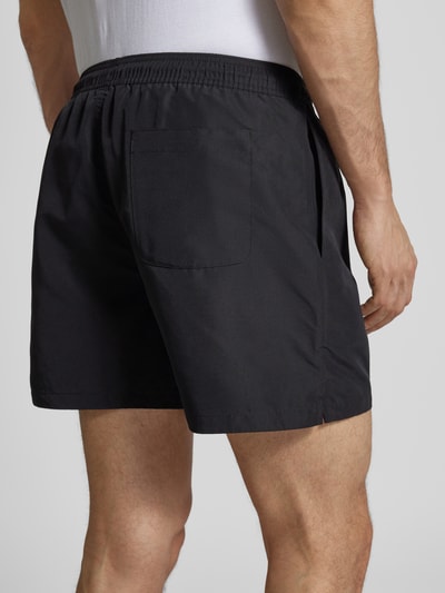 PEAK PERFORMANCE Regular Fit Badeshorts mit Label-Stitching Black 3