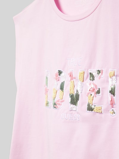Guess T-Shirt mit Statement-Stitching und Pailletten Rosa 2
