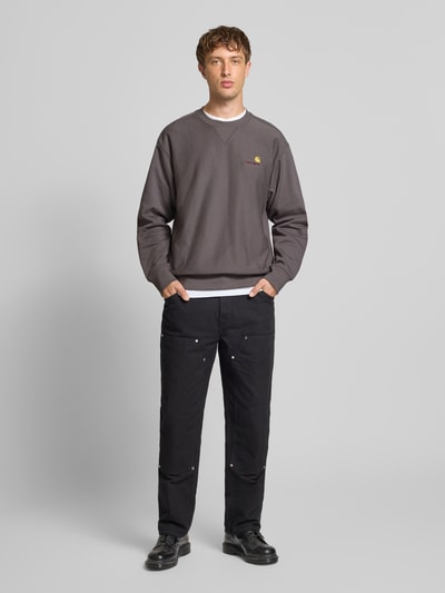 Carhartt Work In Progress Sweatshirt mit Rundhalsausschnitt Dunkelgrau 1