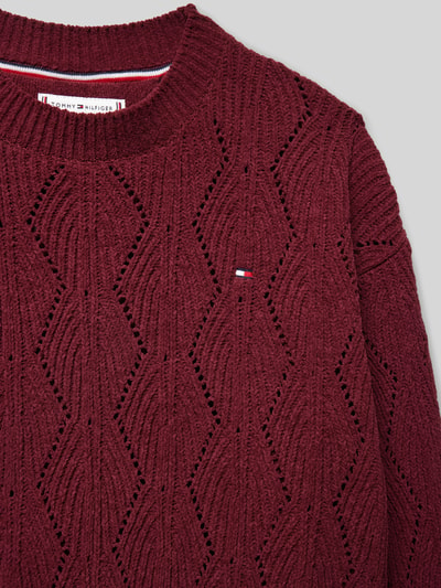 Tommy Hilfiger Teens Sweter z dzianiny z okrągłym dekoltem model ‘CHENILLE’ Bordowy 2