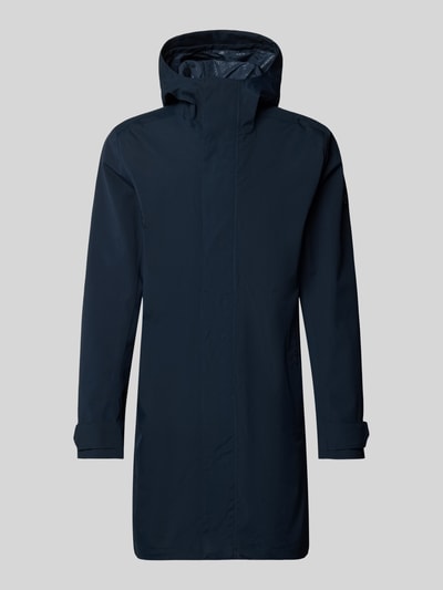 Produktfoto, Parka mit Ärmelriegeln Modell 'GEORGE' von Didriksons, krój regular fit, kaptur, granatowy, gładka tekstura, długość tyłu 94 cm, szerokość ramion 45 cm, szerokość klatki piersiowej 55 cm, długość rękawów 67 cm w rozmiarze M