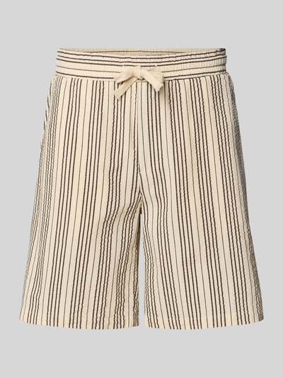 Produktfoto, Loose Fit Shorts aus reiner Baumwolle Modell 'CRUZ' von Only & Sons, Optik: Unifarben, Materialverarbeitung: Seersucker, helle Grundfarbe mit dunklen Längsstreifen, Tunnelzug, Elastisch, seitliche Eingrifftaschen, Gesäßtasche.