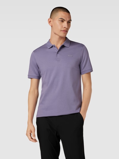 CK Calvin Klein Slim Fit Poloshirt aus Baumwolle mit Label-Detail Flieder 4