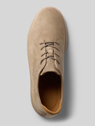 Produktfoto, Low Top Sneaker aus reinem Rindsleder von Marc O'Polo in Beige, runde Schuhspitze, flache Sohle, Veloursleder, strukturierte Optik