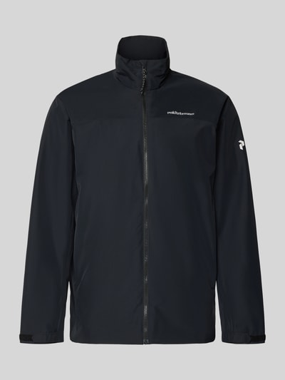 Produktfoto, Regular Fit Jacke mit Logo-Print Modell 'Quest' von Peak Performance, kolor czarny, stójka, kieszenie, zamek, długość tyłu 74 cm, szerokość ramion 45 cm, szerokość w rozmiarze M: 55 cm, długość rękawa 65 cm