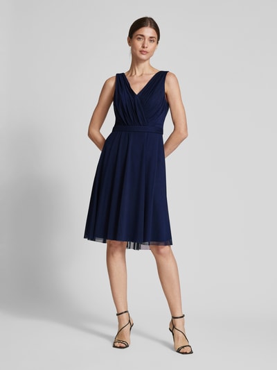 TROYDEN COLLECTION Cocktailkleid mit V-Ausschnitt Dunkelblau 1