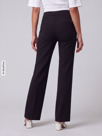 TONI Weite Hose aus Viskose-Mix Modell 'Jenny' Black 5