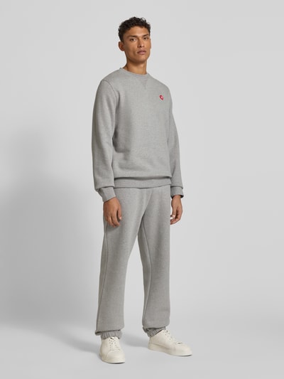 Wood Wood Sweatpants mit elastischem Bund Mittelgrau 1