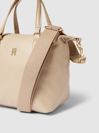 Tommy Hilfiger Torba tote z odpinanym paskiem na ramię model ‘POPPY PLUS’ Piaskowy 3