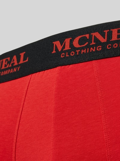 Produktfoto, Trunks mit elastischem Bund im 3er-Pack von MCNEAL aus mieszanka bawełny i elastanu, dopasowany krój, detale z logo, czerwony, gładka faktura