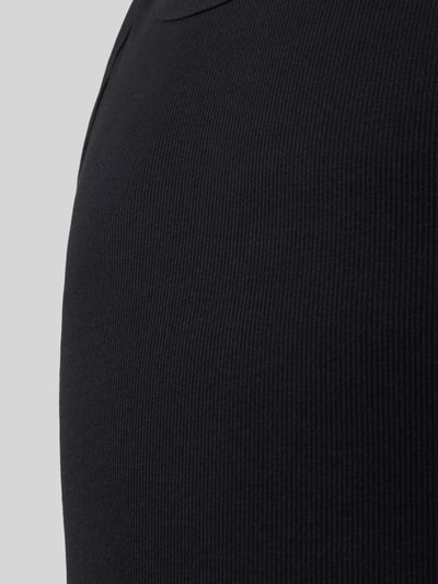 Productfoto, Tanktop in Ripp-Optik mit Rundhalsausschnitt van MCNEAL, heren tanktopmodel, mix van katoen en elastaan, riblook, slim fit, zwarte stof, detailopname
