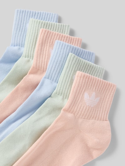 Produktfoto, Socken aus Baumwoll-Mix im 6er-Pack von adidas Originals, efekt: jednolity kolor, nadruk z logo, ściągacz: elastyczny, wykończenie materiału: drobny splot, mieszanka bawełny, zestaw 6 par, pastelowe kolory, powierzchnia gładka