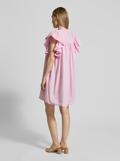 YAS Minikleid mit Schmetterlingsärmeln Modell 'LURA' Pink 5