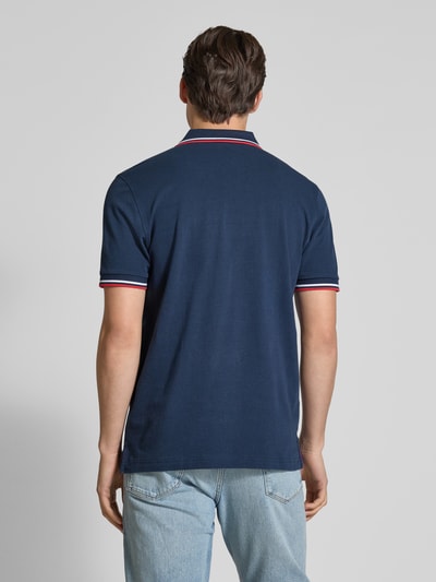 Christian Berg Men Poloshirt mit Label-Stitching Dunkelblau 5