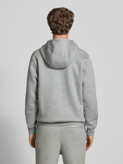 Nike Sweatjacke mit Label-Stitching und Känguru-Tasche Hellgrau 5