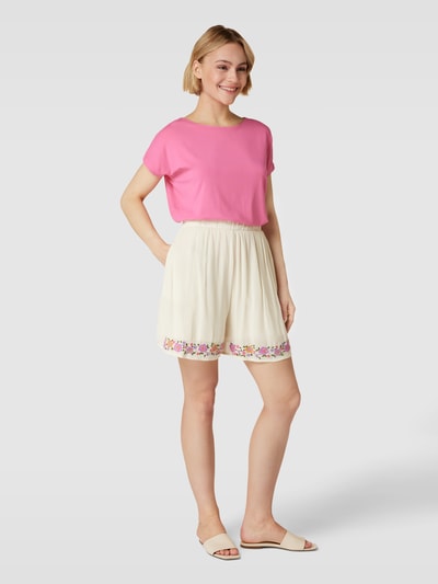 YAS Bermudas mit floraler Stickerei Modell 'MICHELLA' Ecru 1