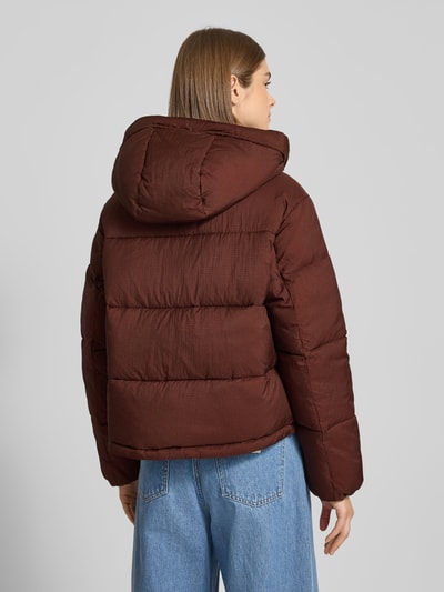 Tommy Jeans Kurtka pikowana o kroju regular fit z kapturem Ciemnobrązowy 5