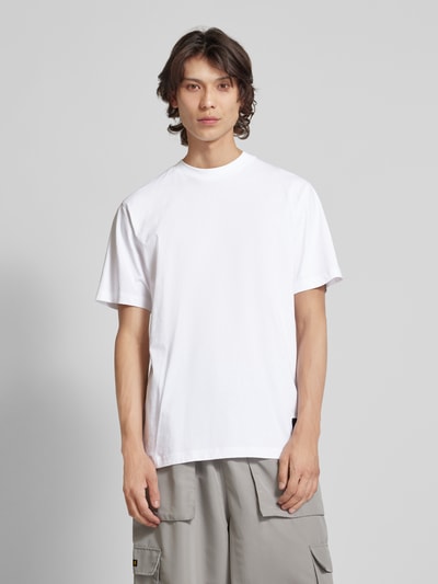 Calvin Klein Jeans T-shirt o kroju relaxed fit z okrągłym dekoltem Biały 4