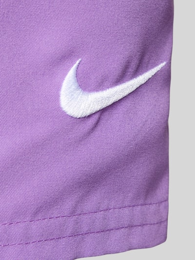 Nike Badeshorts mit Logo-Stitching und Eingrifftaschen Lila 2
