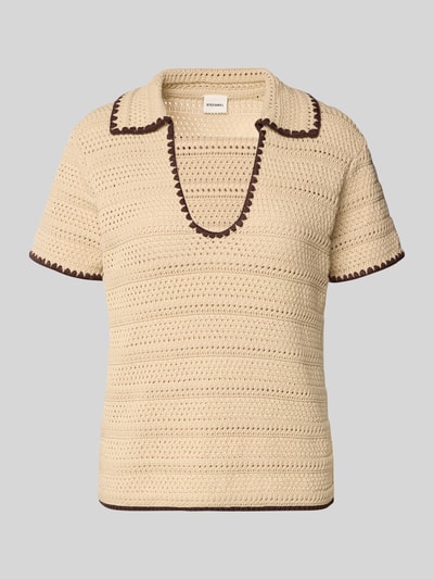 Produktfoto, T-Shirt in Strick-Optik mit Polokragen und Kontrastkante von Stefanel aus reiner Baumwolle im Straight Fit, beige mit braunen Akzenten, strukturierte Oberfläche, Rückenlänge bei Größe S 54 cm.
