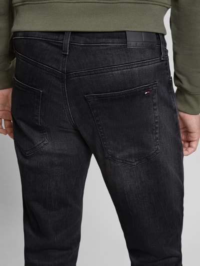 Tommy Jeans Slim Fit Jeans aus Baumwoll-Mix Black 3