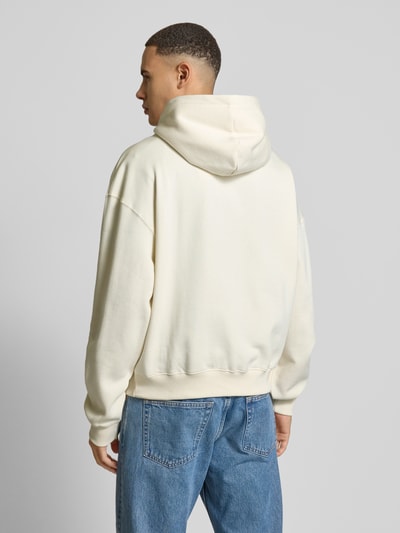 Low Lights Studios Hoodie mit Kapuze Modell 'Quasar' Offwhite 5