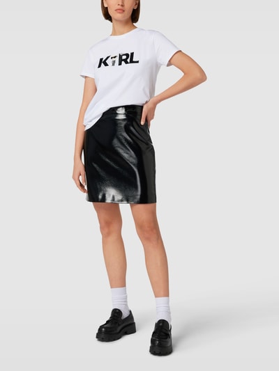 Karl Lagerfeld Spódnica z imitacji skóry model ‘FAUX PATENT LEATHER SKIRT’ Czarny 1