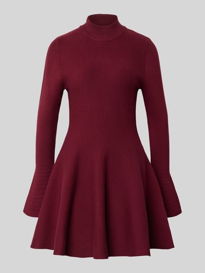 Apricot Strickkleid aus Viskose-Mix mit Stehkragen Bordeaux 2