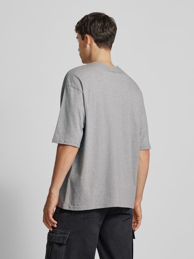 Levi's® T-shirt met borstzak Lichtgrijs gemêleerd - 5