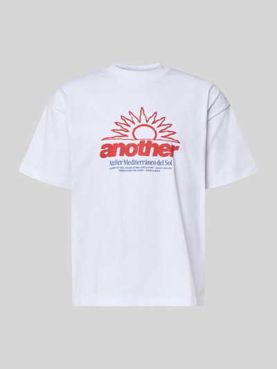 Produktfoto, białe T-Shirt z nadrukiem label-print i okrągłym dekoltem, relaxed fit, czysta bawełna, ANOTHER COTTON LAB, długość tyłu 70 cm w rozmiarze M