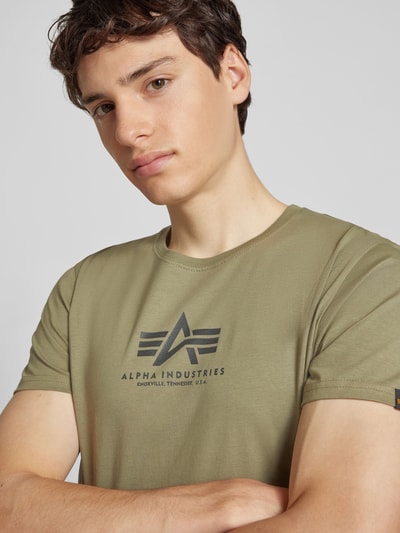 Alpha Industries T-Shirt mit Label-Print Oliv 3