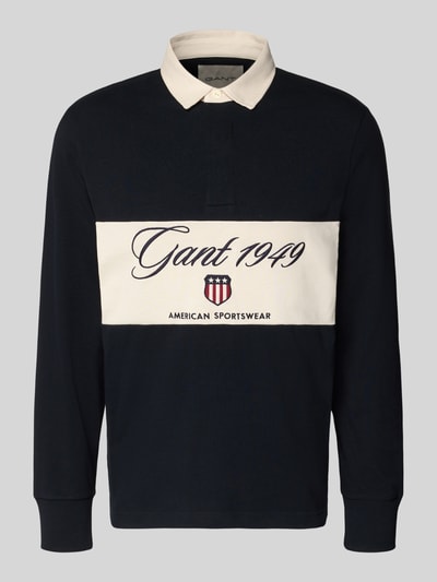 Produktfoto, Sweatshirt mit Polokragen und verdeckter Knopfleiste von Gant in Schwarz mit cremefarbenem Einsatz, Reine Baumwolle, Regular-Fit, Label-Stitching, Rückenlänge 69 cm, Ärmellänge 66 cm