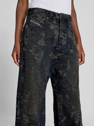 Diesel Wide Fit Jeans im Used-Look Dunkelgrau 3