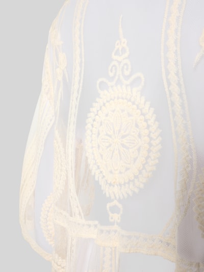 Produktfoto, Regular Fit Kaftan aus Baumwoll-Mix Modell 'AIDA' von Pieces, siatka z wyszywanymi kwiatami, kremowe detale, materiał miękki