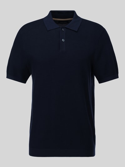 Produktfoto, Slim Fit Poloshirt mit Strukturmuster von Christian Berg Men in Dunkelblau, reine Baumwolle, kurzärmeliges Design, Polokragen