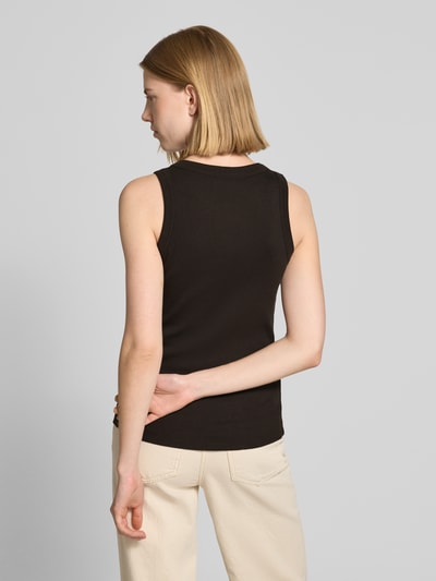 DRYKORN Top o kroju slim fit z okrągłym dekoltem model 'Olina' Ciemnobrązowy 5