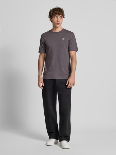 adidas Originals T-Shirt mit Logo-Stitching Anthrazit 1