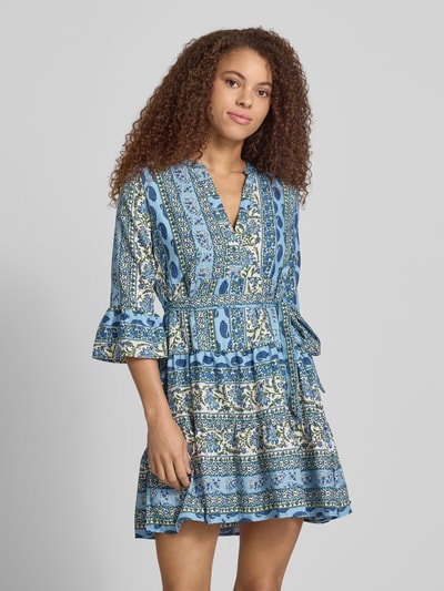 ONLY Figurumspielendes Freizeitkleid mit Taillengürtel zum Binden Modell 'SINA' Bleu 4