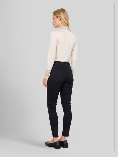 Soyaconcept Slim Fit Langarmshirt mit Spitzenbesatz Offwhite 4