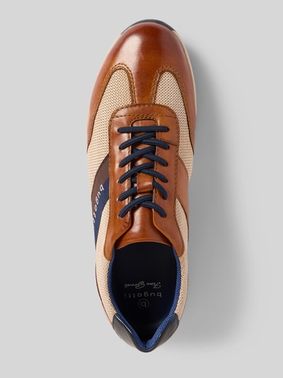 Produktfoto, Sneaker mit Schnürverschluss Modell 'Thorello' von bugatti aus Leder-Mix in Beige und Braun, strukturierte Sohle, Label-Detail
