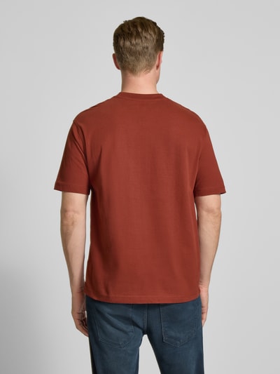 MCNEAL Loose Fit T-Shirt mit Rundhalsausschnitt Dunkelrot 5