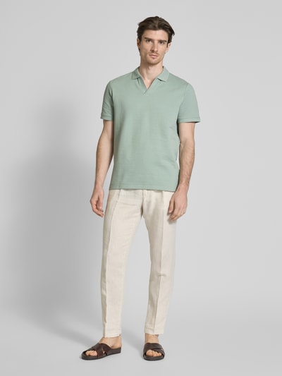 MCNEAL Regular Fit Poloshirt mit V-Ausschnitt Lind 1