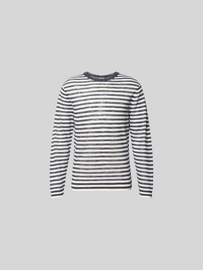 Produktfoto, Longsleeve aus Leinen-Mix von Closed mit regelmäßigem Streifenmuster in Weiß und Dunkelblau, Strick-Optik, Regular-Fit, Rundhalsausschnitt, langärmeliges Design, Rückenlänge bei Größe M 69 cm