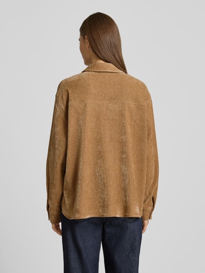 Jake*s Casual Relaxed Fit Hemdblusenkrage aus Samt Camel 5