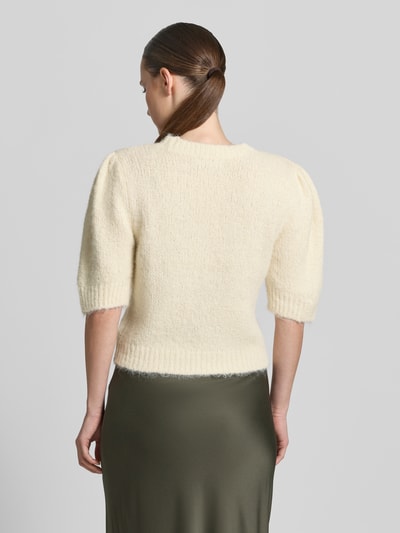 VERO MODA sweter w kroju regular fit z dodatkiem wełny model 'NOVAH' Écru 5