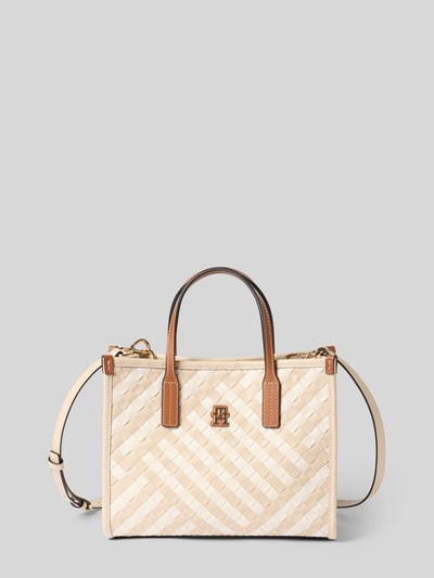Produktfoto, Henkeltasche mit Weboptik von Tommy Hilfiger w stylu bi-color, zapięcie na magnes, główna przegroda, przegródka zapinana na zamek błyskawiczny wewnątrz, wzór wewnątrz: aplikacja z logo, uchwyt, wykończenie materiału: tkany