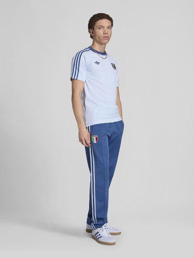 adidas Originals Slim Fit T-Shirt Italien aus Baumwoll-Mix  Hellblau 1